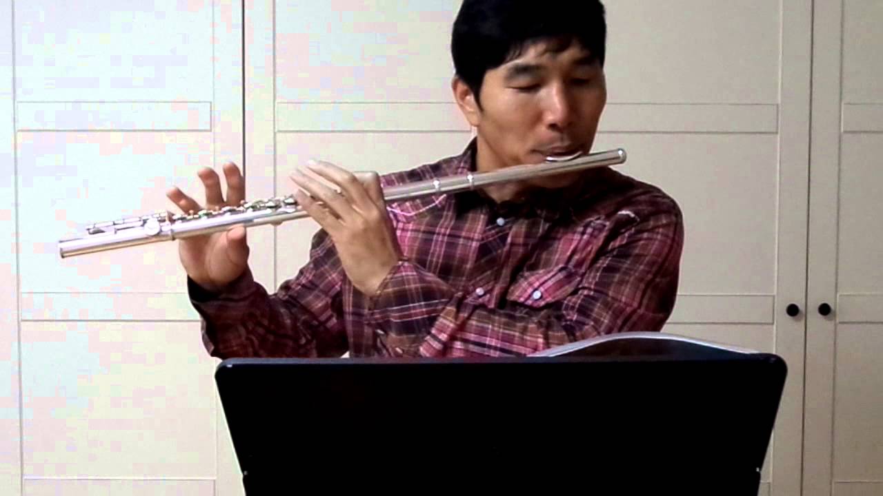 플릇 연습 영상 (2014년 10월) - YouTube