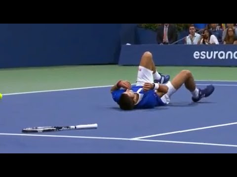 Federer makes Djokovic fall - US Open final 2015