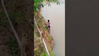 Ngejala Ikan di sungai #ngejalaikan #fishing #sungai #spotikan #berpetualang