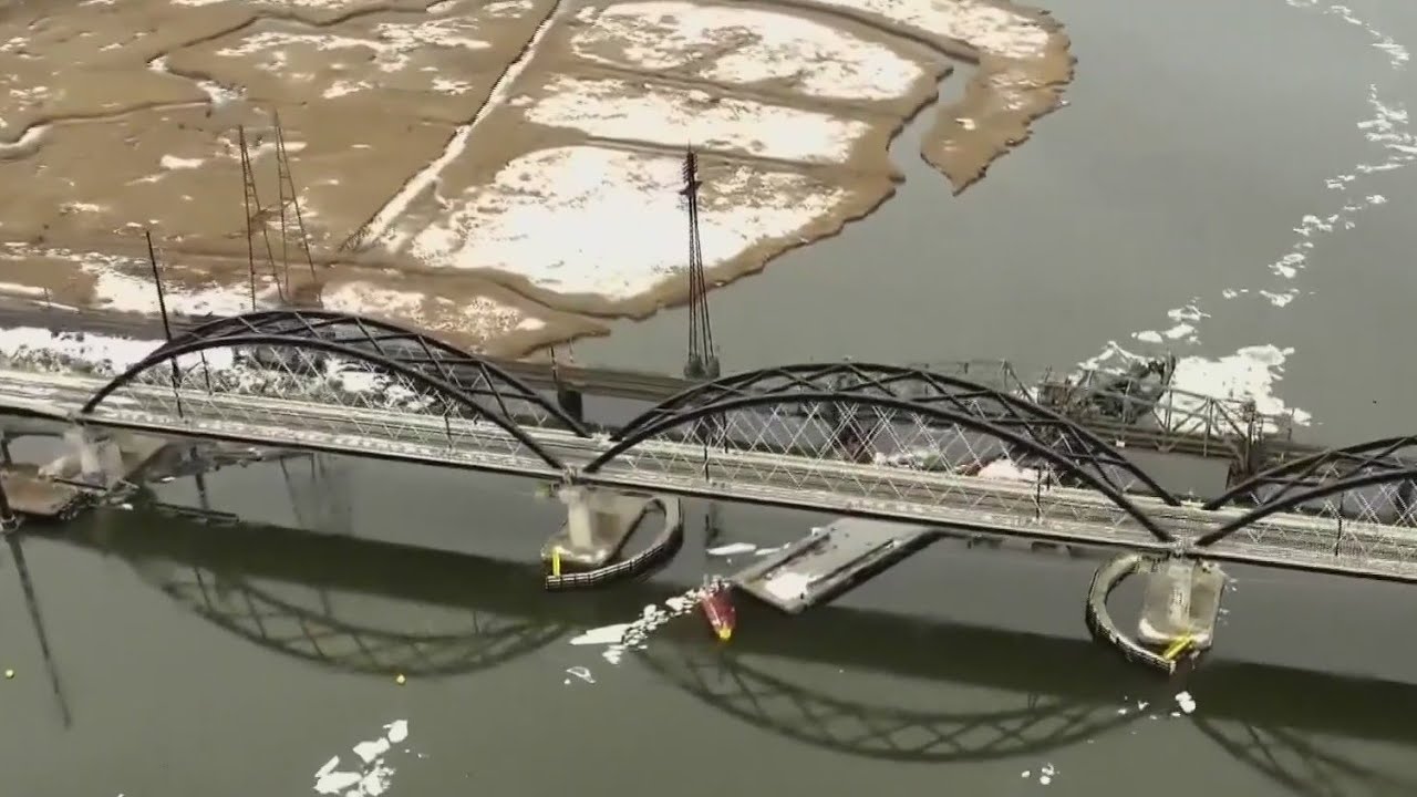 Officials show off the new Portal Bridge as completion nears - YouTube