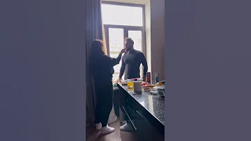 مقابله حصريه مع انطونيغ 