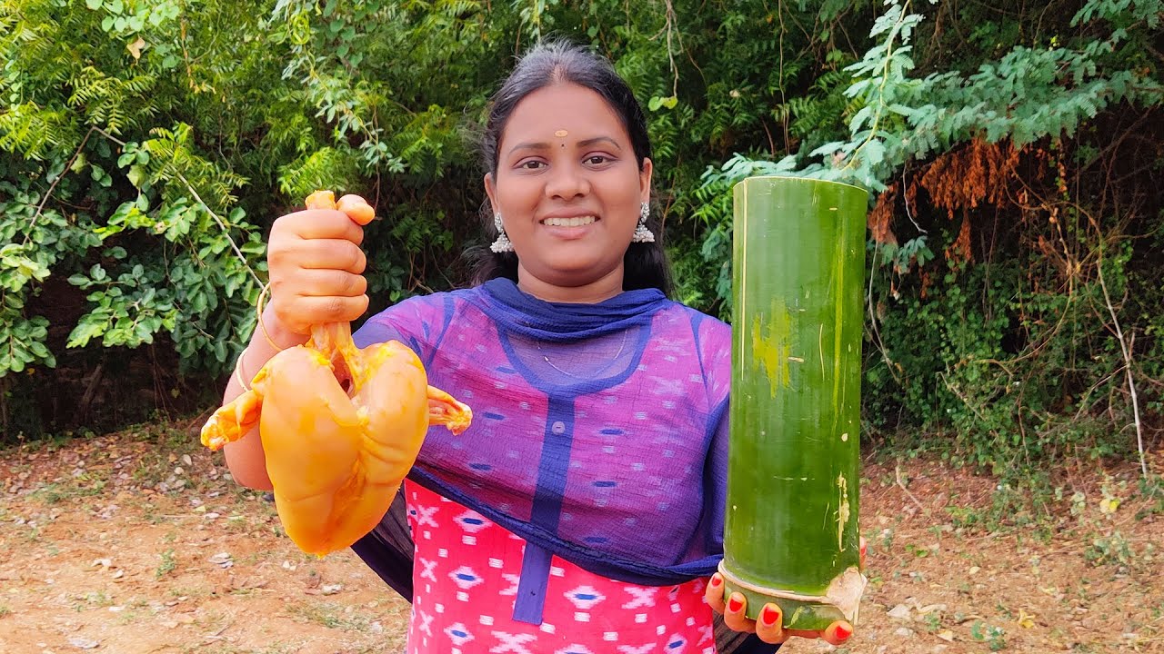 BAMBOO CHICKEN | Moongil Inside Chicken Recipe | Banana Leaf Cooking