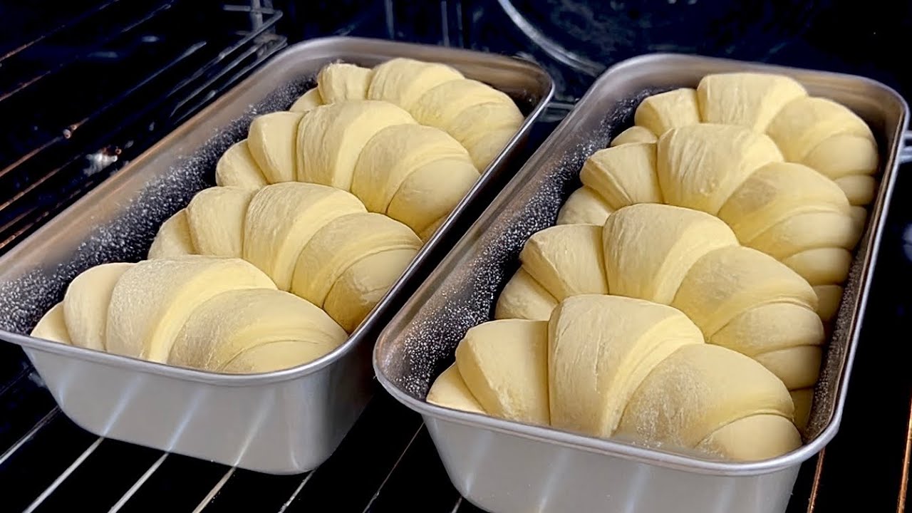 Попробуйте испечь таким образом, и результат вас поразит! Лучше, чем круассан!