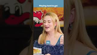 Amelia meets Hot Ones host Sean Evans for a date in a Chicken Shop. 4