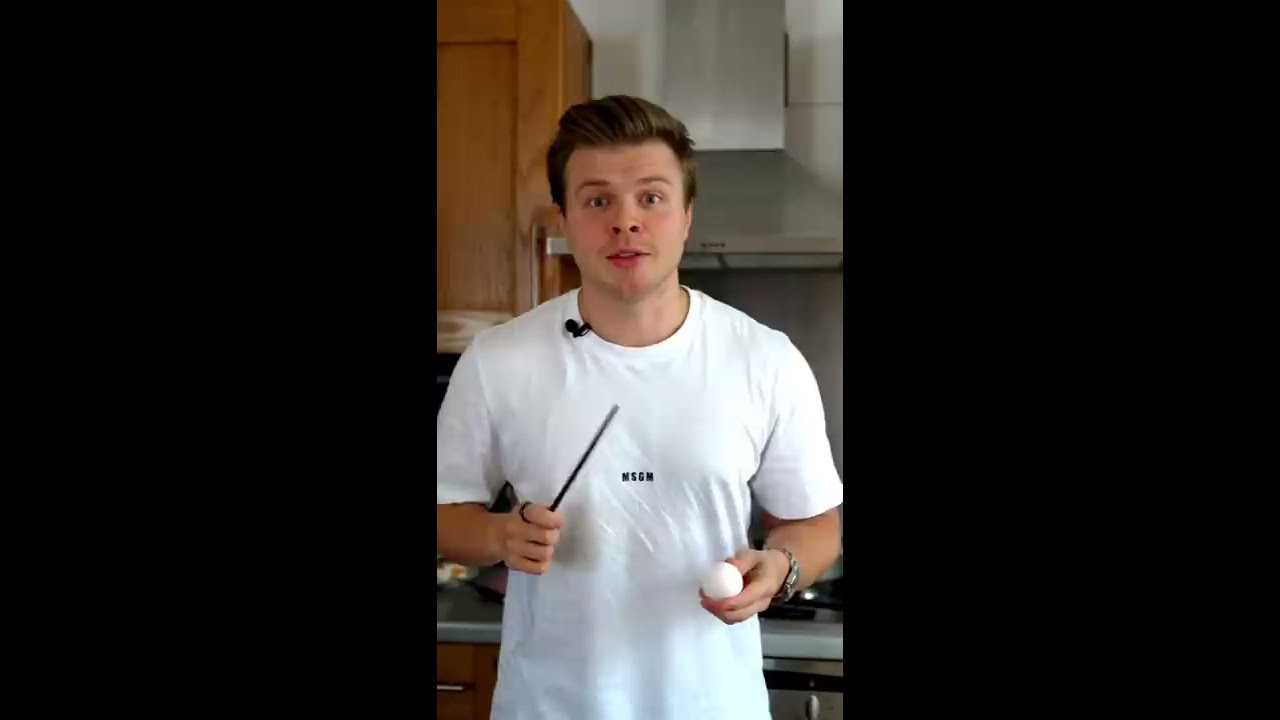 How To Peel An Egg Without Peeling 