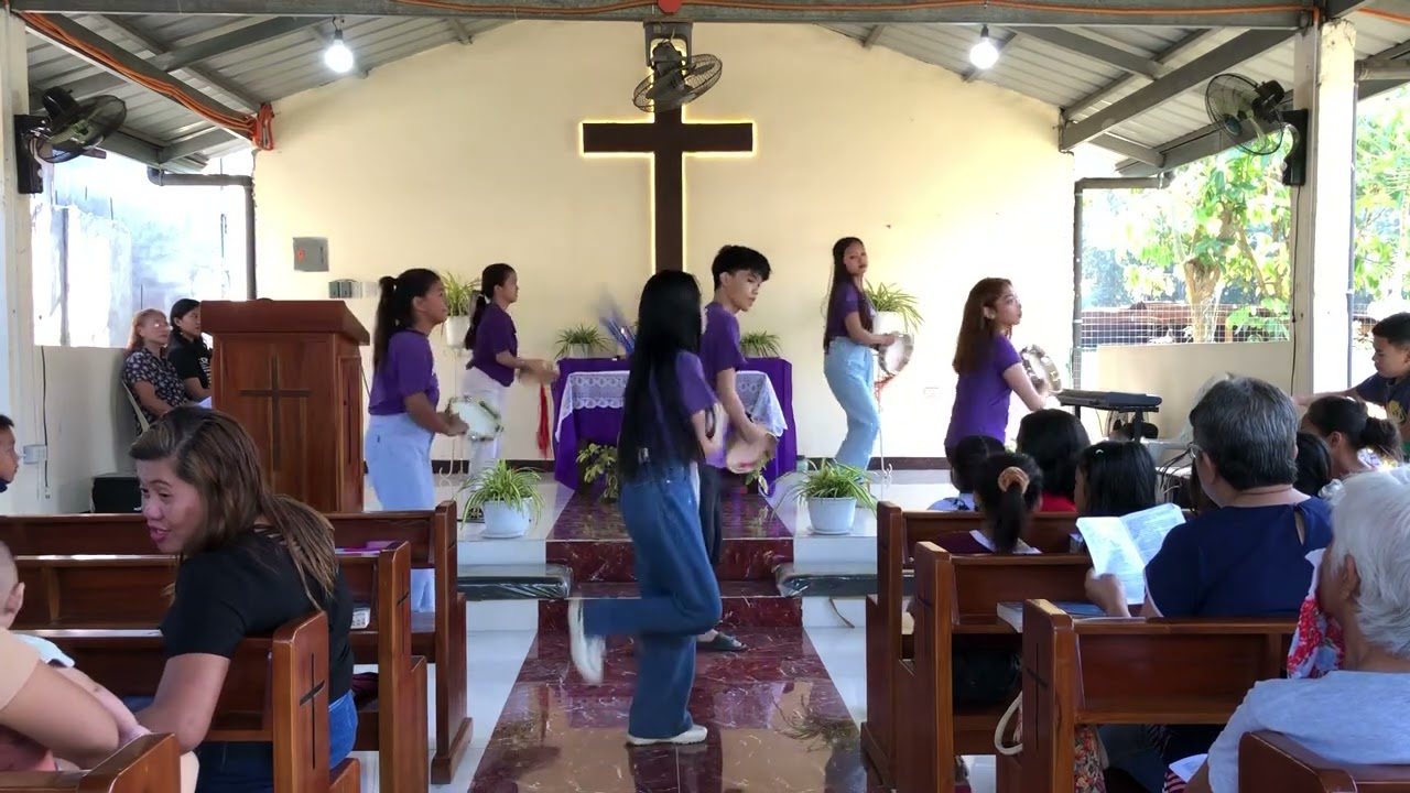 “Kumusta Ka Na” tambourine dance