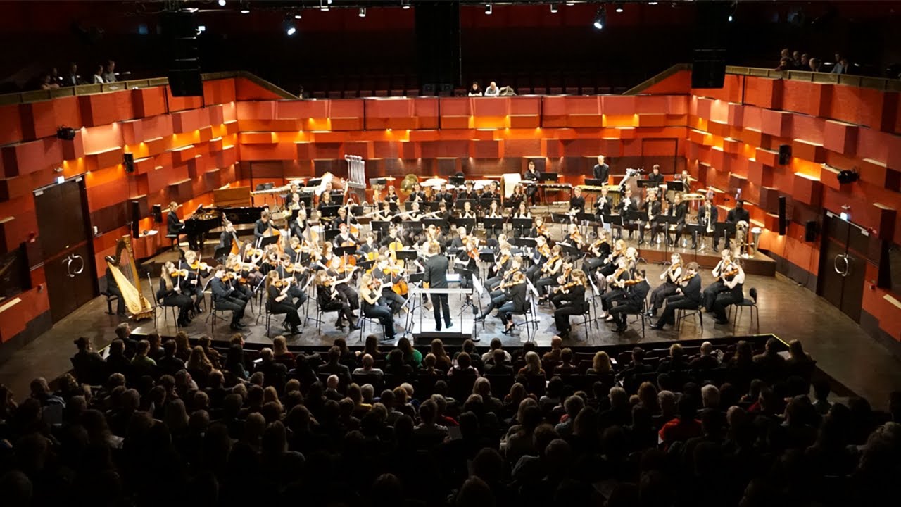 KMH Symfoniorkester spelar musik av Nilsson, Munktell, Grieg och Berwald
