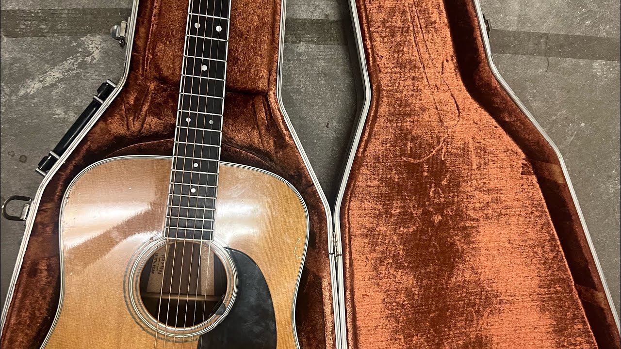 Guitar Talk-1983 Martin D35 - YouTube