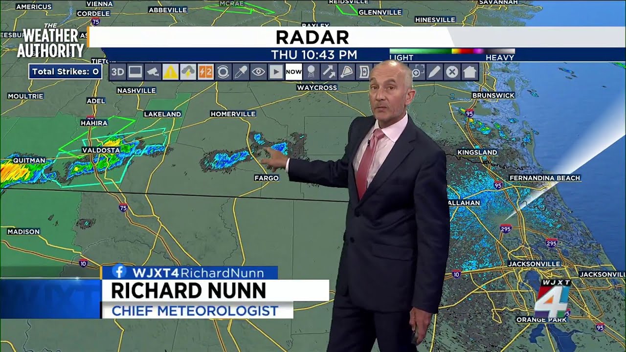 A warm night as showers end, Near record highs Friday - YouTube