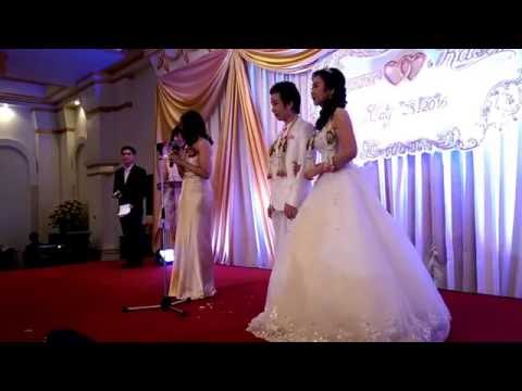 คุณราตรีกล่าวคำอวยพรงานแต่งงานคุณเกษมและคุณอัญมณี