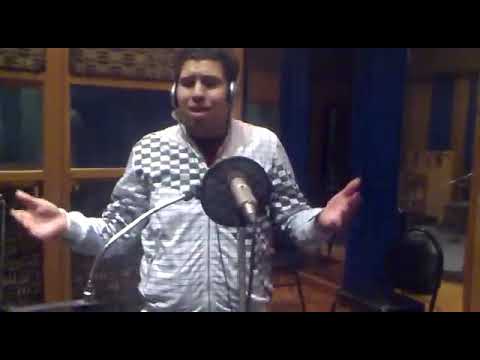 اغنيه مش بايدي داخل الاستوديو الفنان محمد رجب 2009 