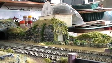 N Gauge Network Rail New Measurement Train