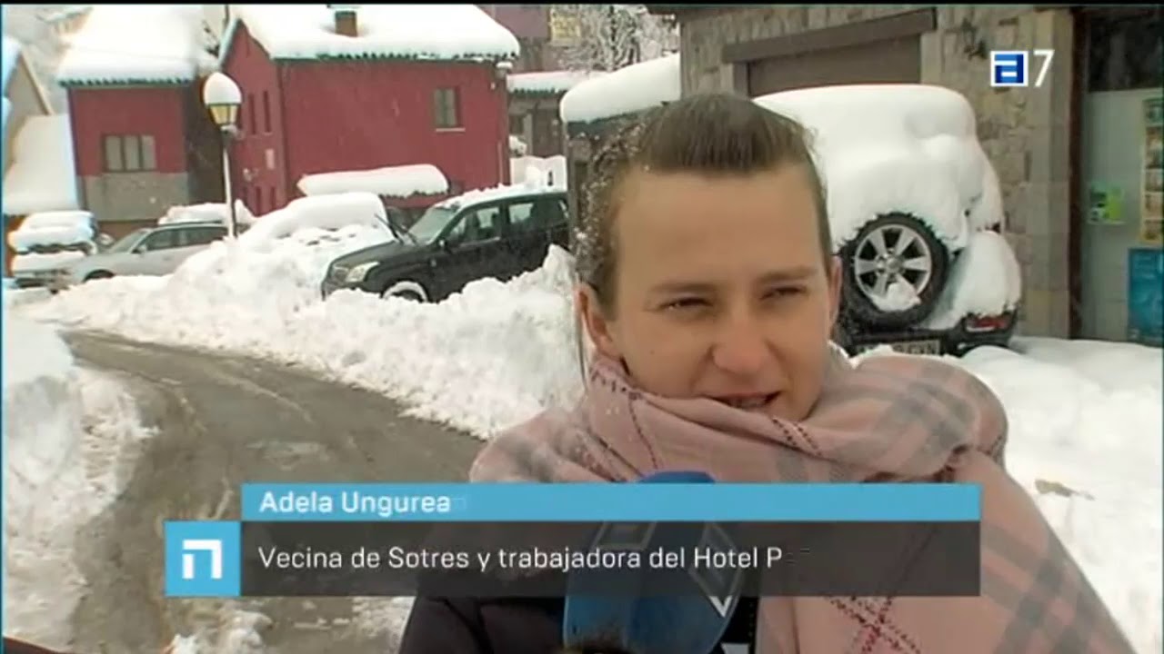 Nieve en el Oriente de Asturias por debajo de los 400 metros