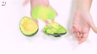 Testing how easy EasyAvos are to peel