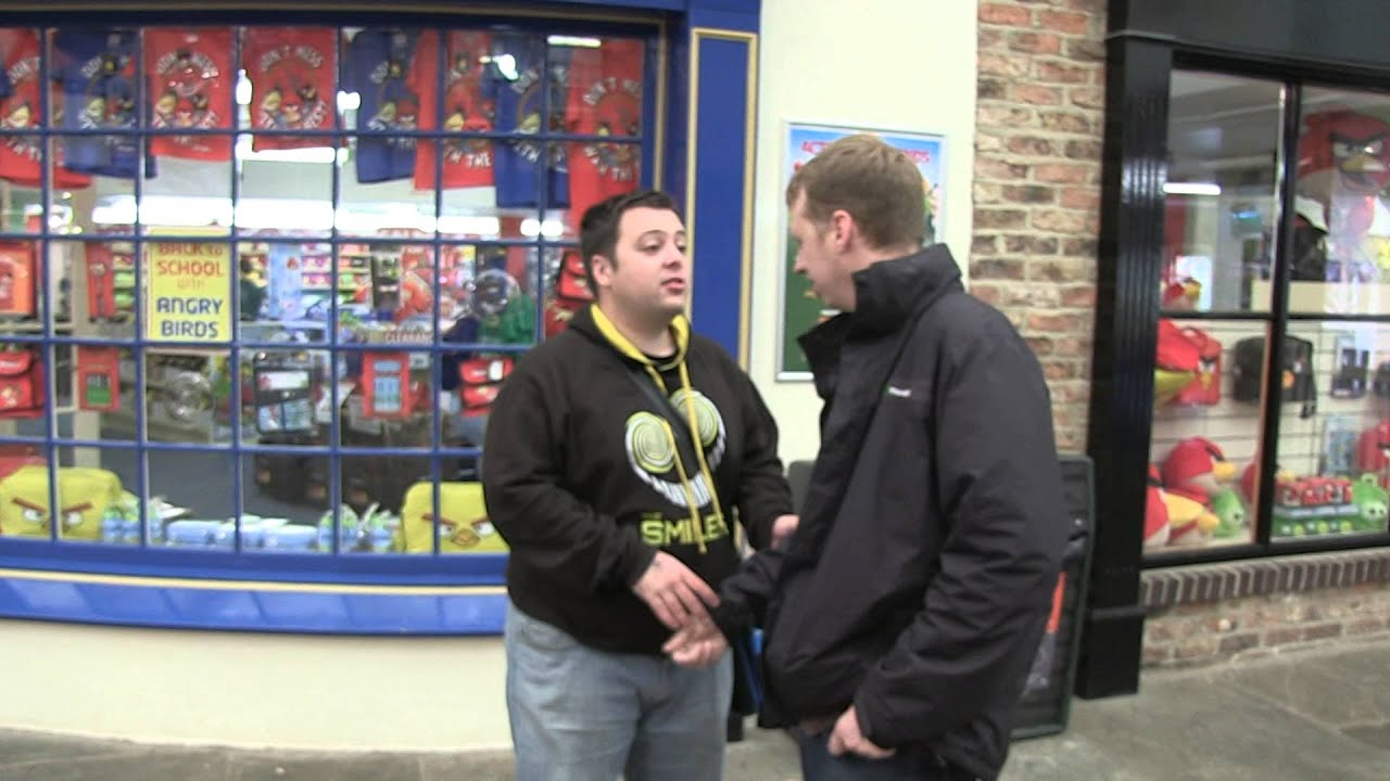 Thrillseeker : An interview with a roller coaster enthusiast!