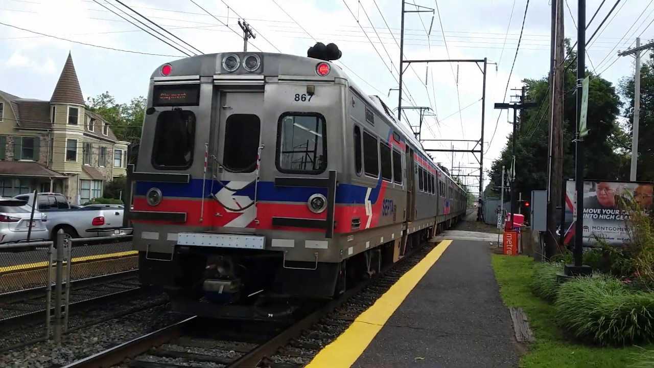 Septa Regional Rail Four Trains On The Lansdaledoylestown Line R5