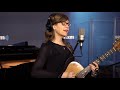 Lisa Loeb - "Stay" Art & Soul with Caroline Jones