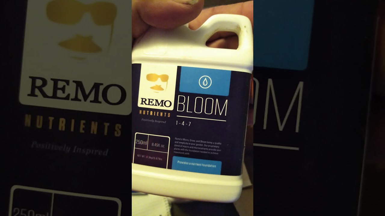 Opening the REMO Nutrients Supercharged Kit Mini