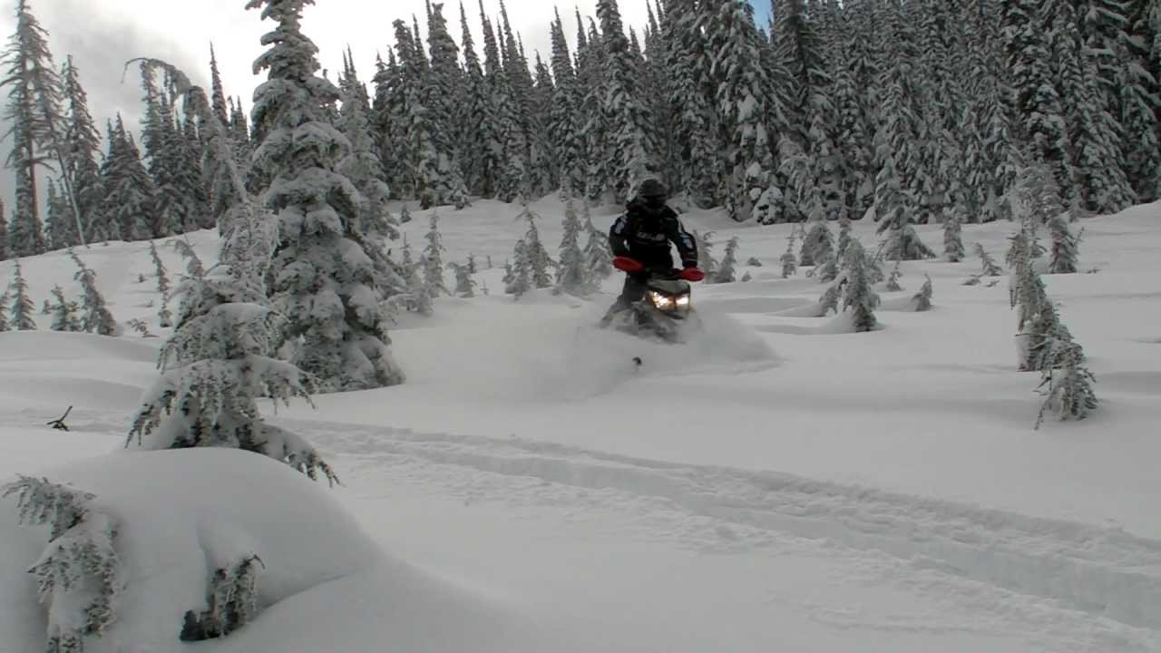 Epic powder day snowmobiling at Mullan / Lookout Pass (part 6) YouTube