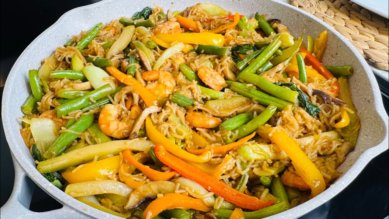 Garlic Shrimp Rice Noodles with Bok Choy & Chayote | Easy 20-Minute Dinner