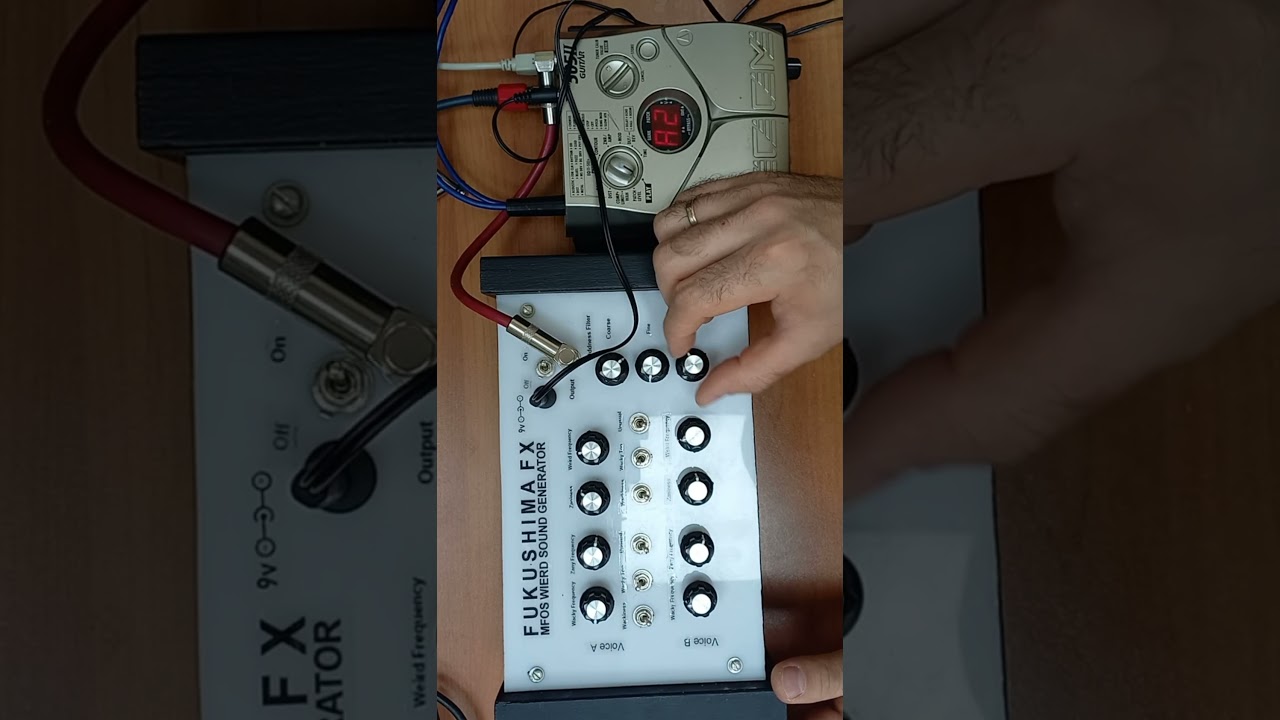 DIY SYNTH WIERD SOUND GENERATOR 