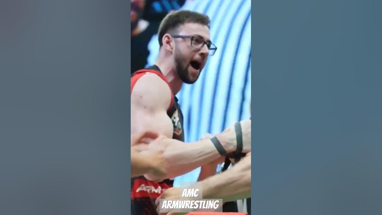 Роман Филиппов чемпион по армрестлингу