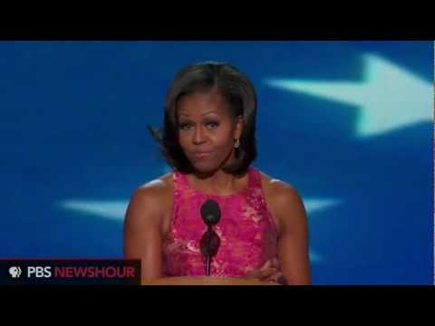 Vidéo: Chaque Fois Que Michelle Obama Parle En Public, Ses Filles Pleurent