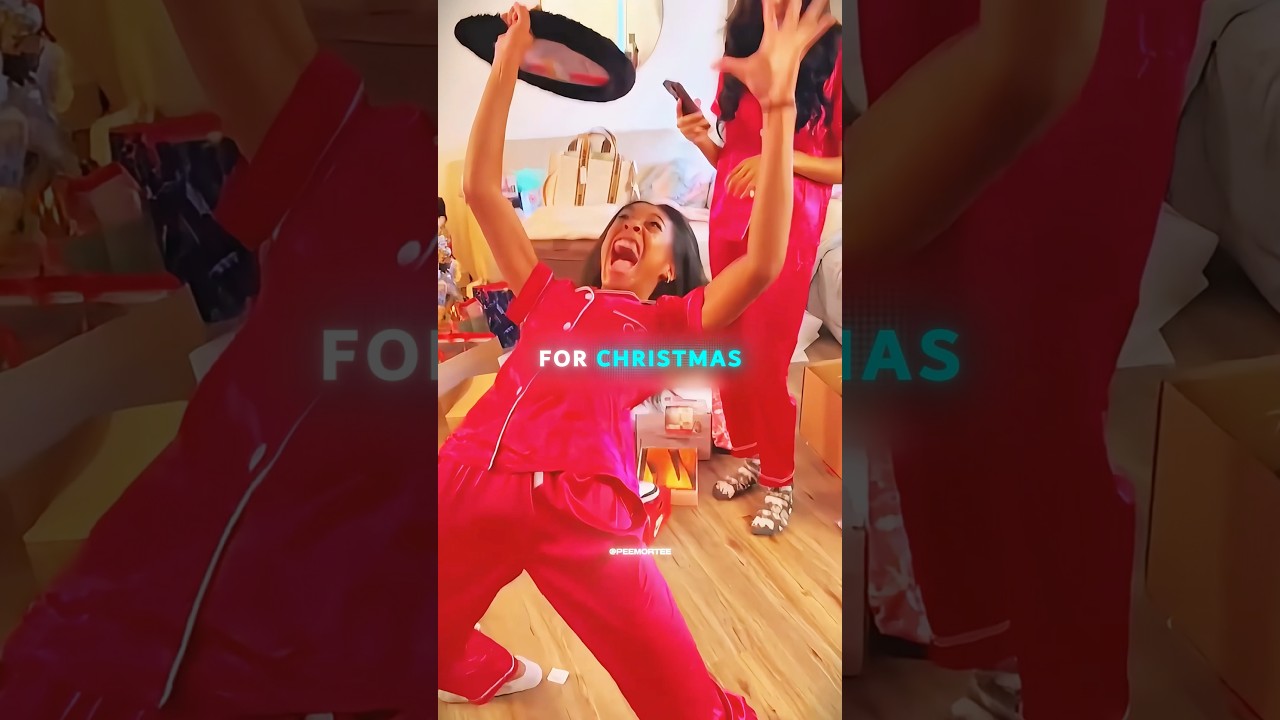 Этот рождественский подарок заставил её кричать от восторга 😂🎄