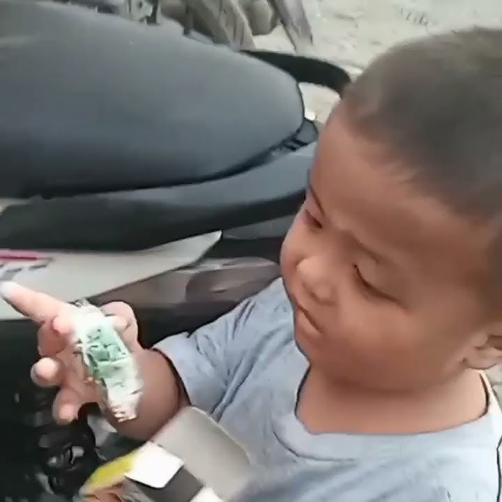 ARFAN DAN AISYAH BELI PETASAN MERCON ADA KEMBANG API #petasan #kembangapi #anaklucu #BELI #mercon