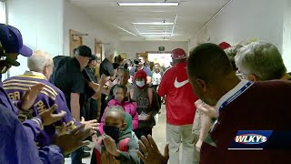 'Flash Dads' still surprising JCPS elementary students with epic greetings