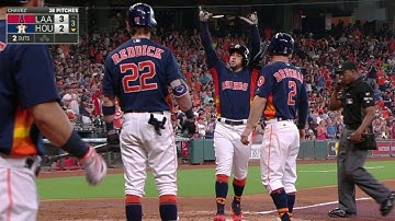 LAA@HOU: Springer belts a two-run shot to right