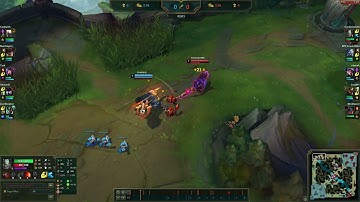 4 Tryndamere Crits