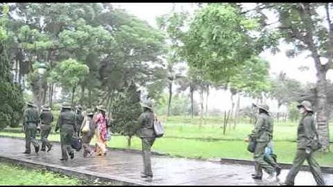 002-THẮP HƯƠNG TẠI THÀNH CỔ-TƯỞNG NHỚ CÁC ANH HÙNG LIỆT SỸ