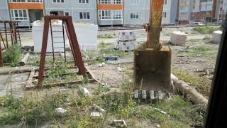 видео: Обсуждаю плюсы и минусы колесного и гусеничного экскаватора и немного по работали. картинка: Обсуждаю плюсы и минусы колесного и гусеничного экскаватора и немного по работали.