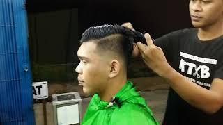 Potong Rambut DPR