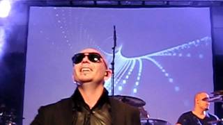 BCS 2012 PITBULL Give Me Everything Tonight