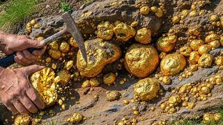 Unbelievable Lucky Miner Hits the Biggest Gold Nugget at Shadow mountain