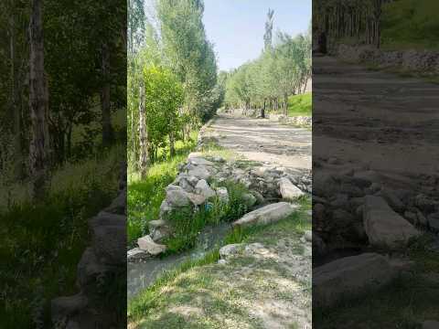 این صدای شراره آب ولایت بدخشان خیلی آرام بخش است