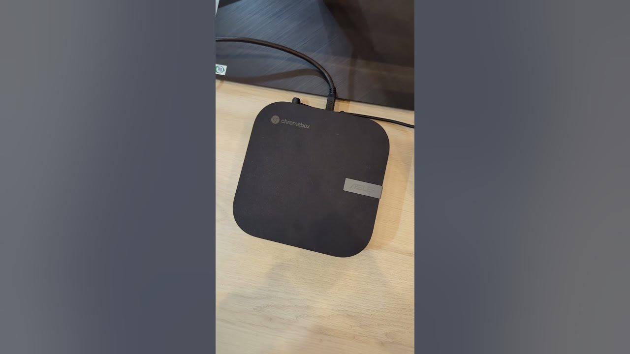 ASUS Chromebox 5 with Wireless Charger Hands-On at CES 2023 - YouTube