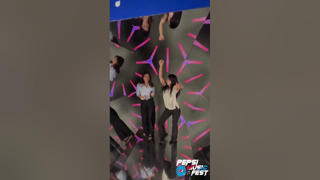 Моя мама залетает в ТРЕНДЫ!!!!!!!😏 - YouTube