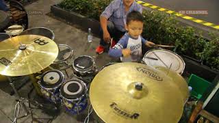 Mantul Anak Kecil sudah Jago Main Drum Carehal Malioboro Yogyakarta