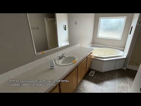 13731 SE Southwood Drive, Prineville, OR home video tour