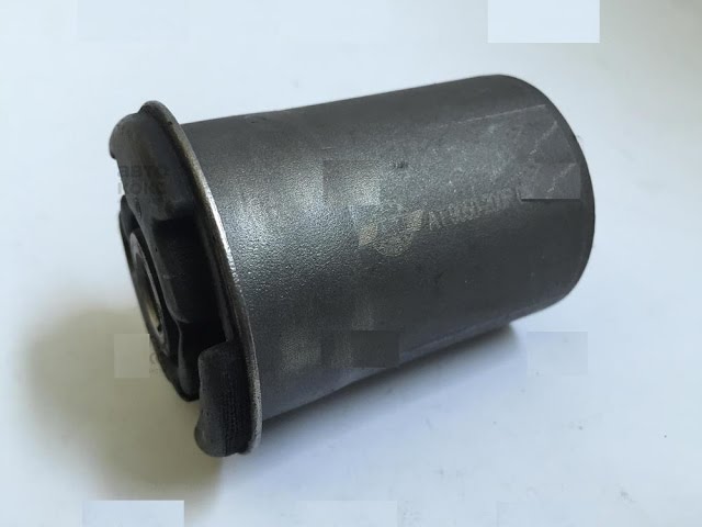 сайлентблок нижнего рычага