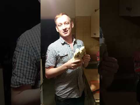 Если слиплись сырые пельмени (вареники)