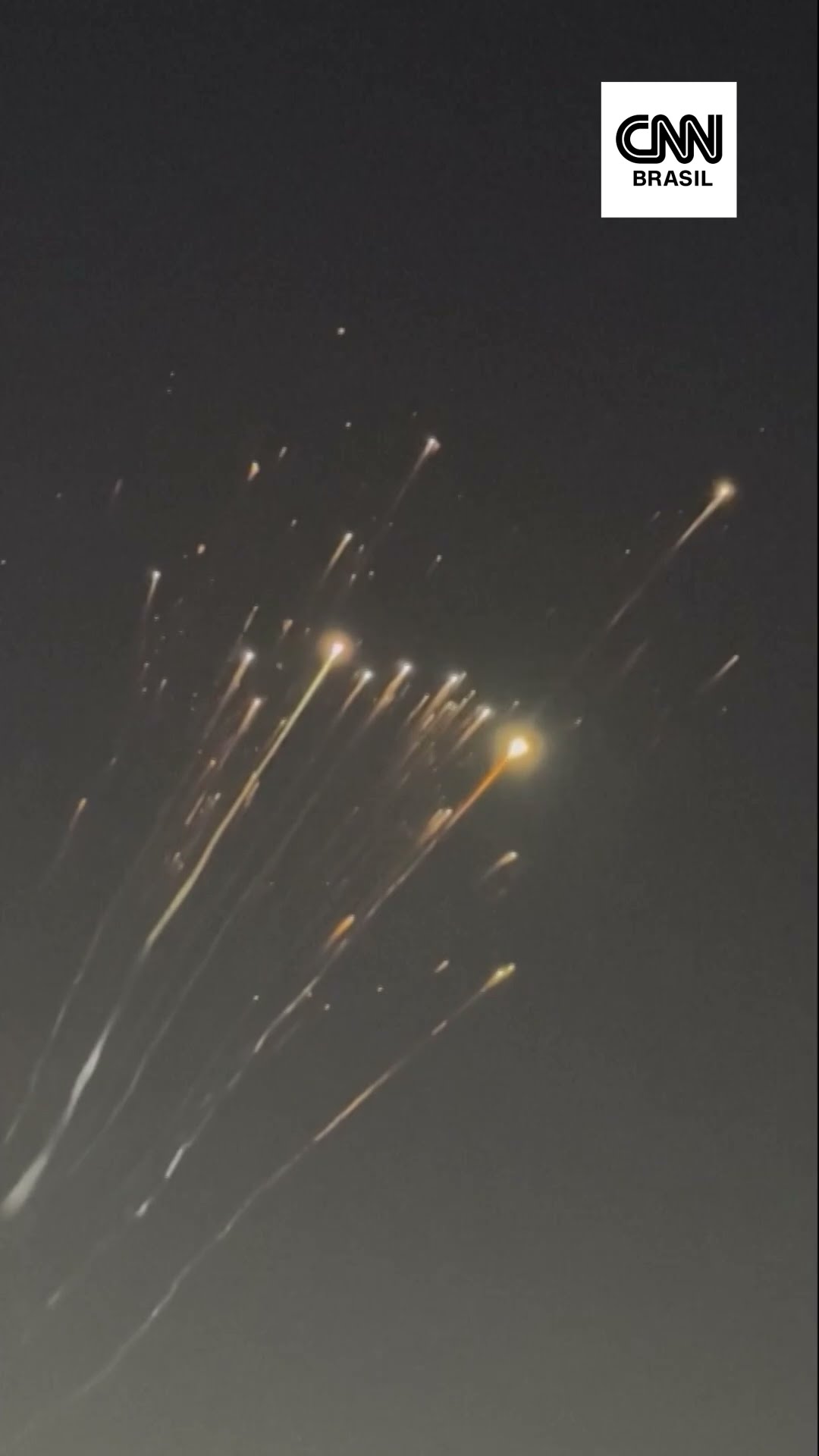 Nave da SpaceX explode no espaço e lança detritos
