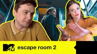 Escape Room 2S Holland Roden And Logan Miller Play Mtv Yearbook Mtv Movies