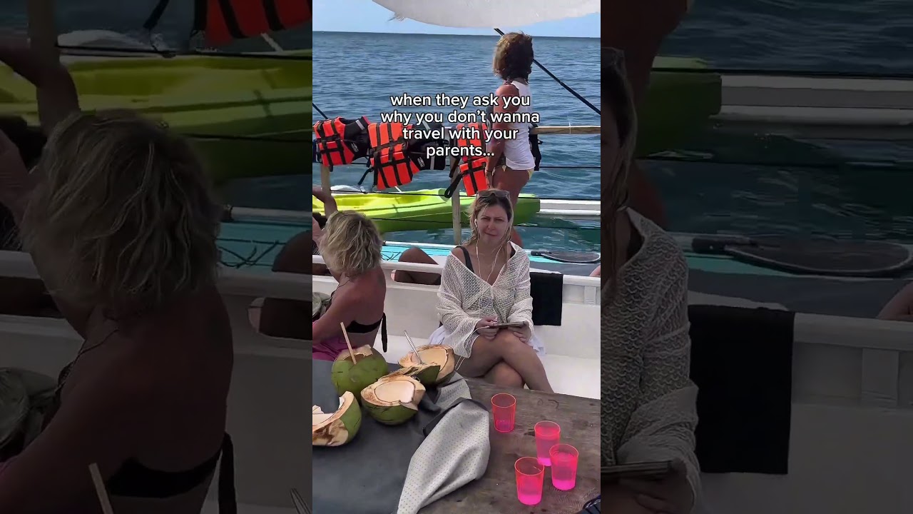 Traveling with your parents be like 😂🤡 