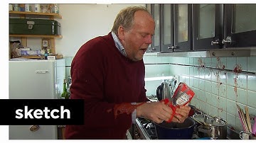 Pasta maken gaat niet zo goed | Sketch | Het Klokhuis