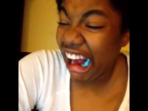 Abdennour Hhhhhhhh Yajib Gér Jadid 