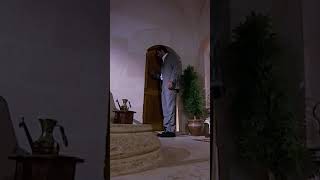 Sıla, Kapıyı Kilitledi